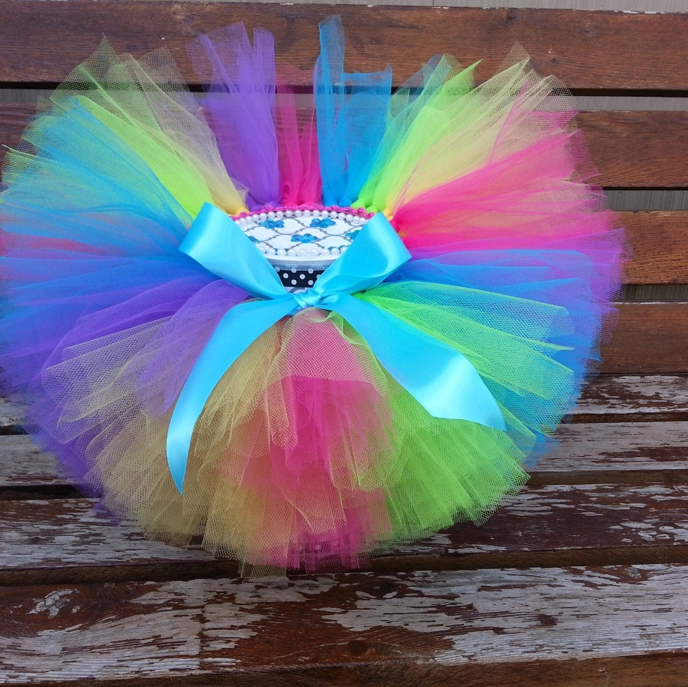 RAINBOW GIRL TUTU SKIRT SIZE 2T 24M BOUTIQUE NEW